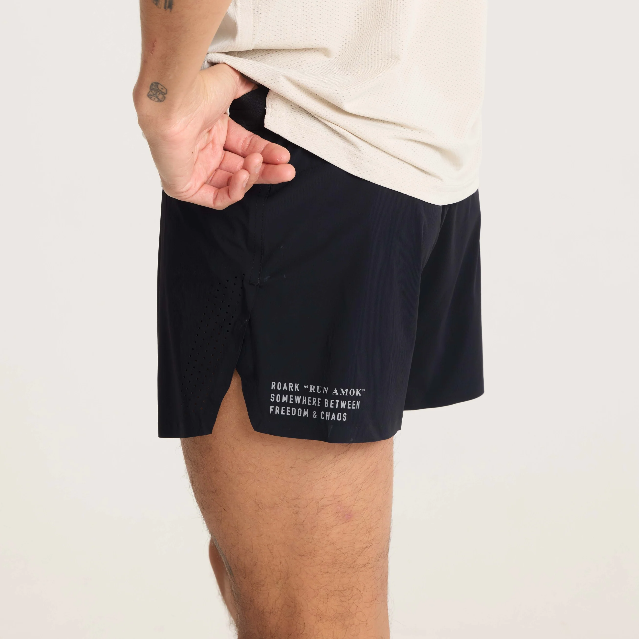 Alta Elite 3.5" Shorts - Black - Image 9