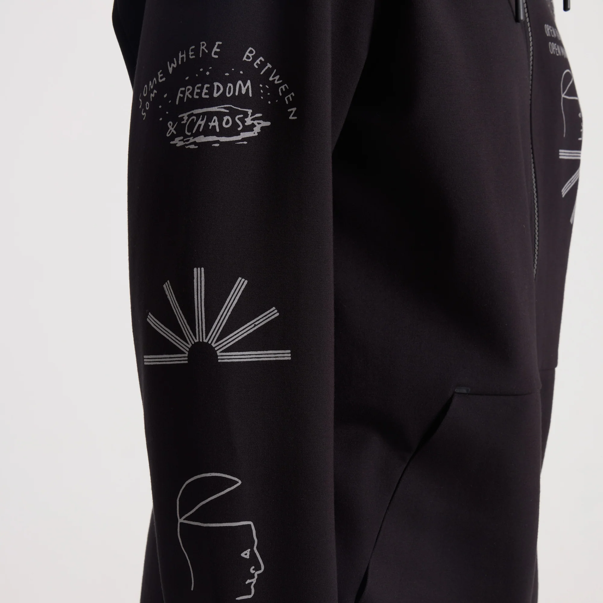 El Morro Zip Fleece 2.0 Hoodie - Black - Image 12