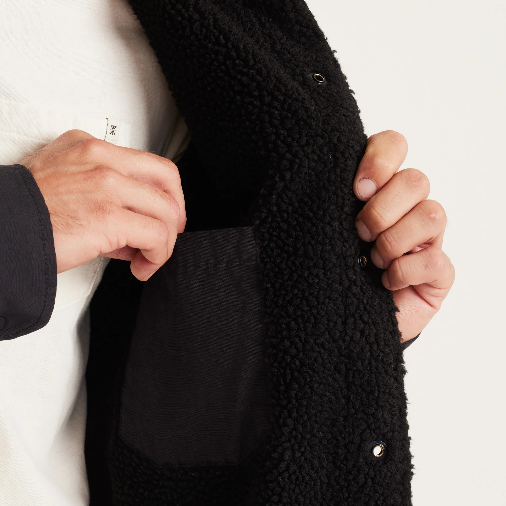 Hebrides Jacket - Black - Image 17