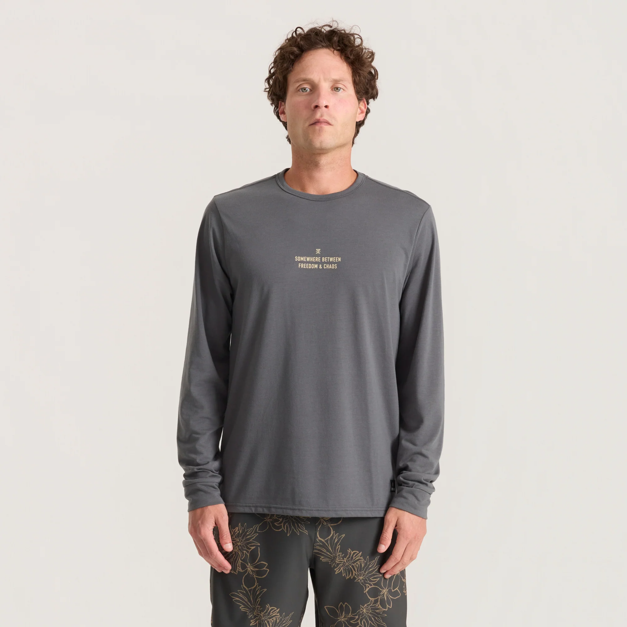 Mathis Active Long Sleeve Tee - Charcoal - Image 7