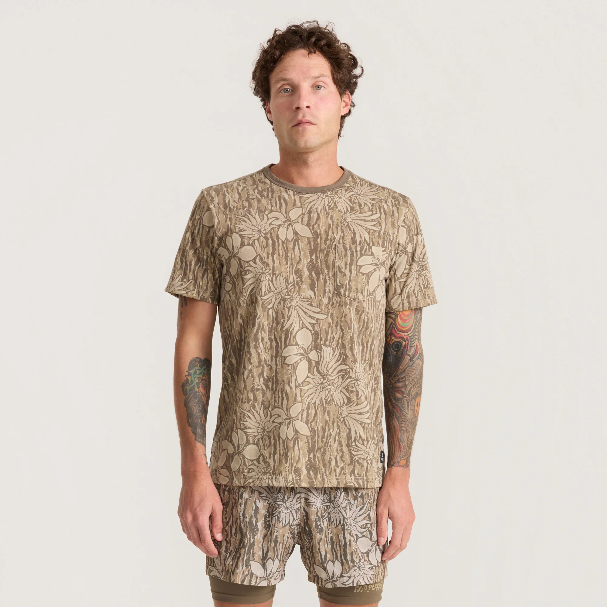 Mathis Active Tie Dye Pocket Short Sleeve Tee - Khaki Tie Dye - Image 5