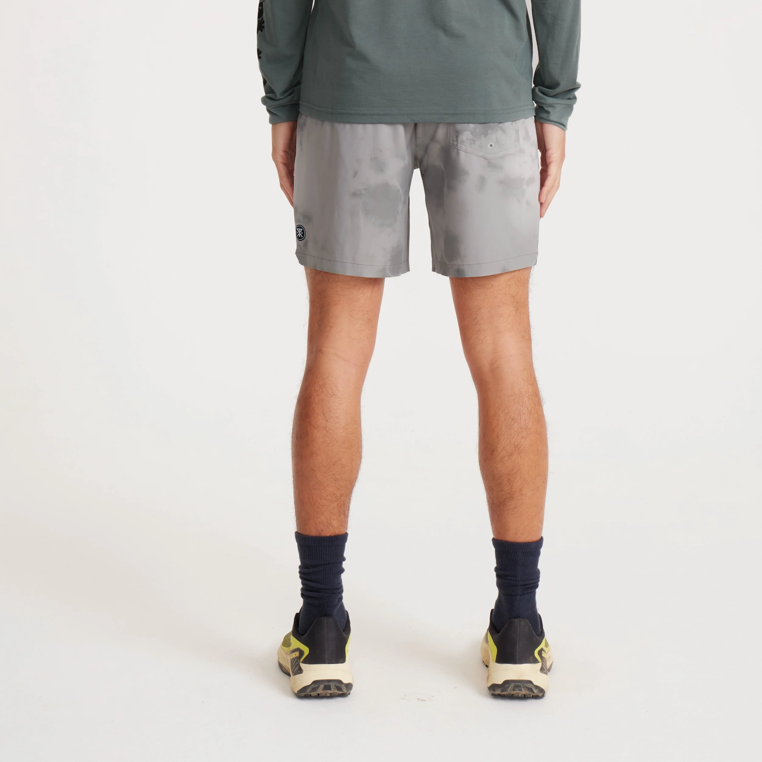 Serrano 7" Active Stretch Shorts - Ghost Grey - Image 6